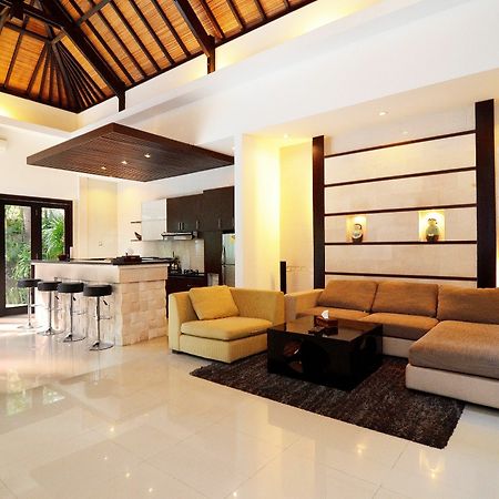 Villa Natayani スミニャック エクステリア 写真
